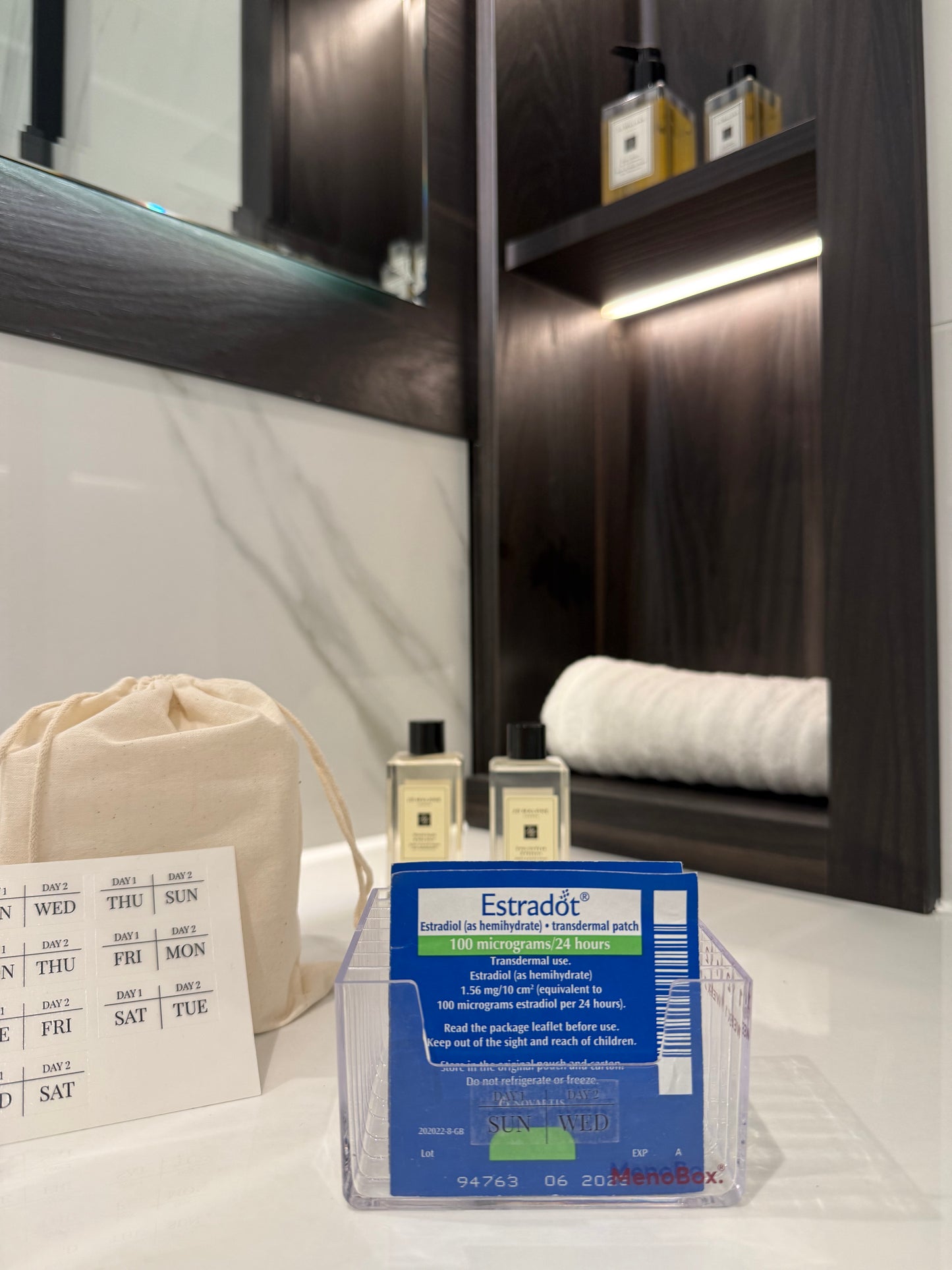 MenoBox